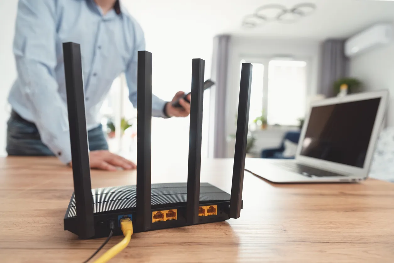 Office network combining wired connections and Wi-Fi access points.